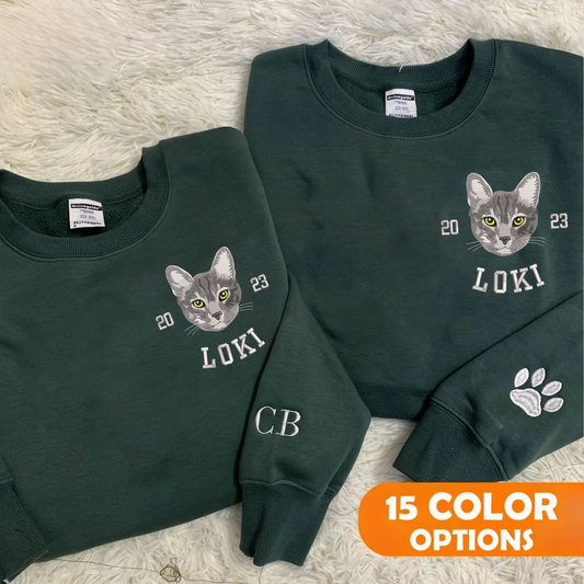 Custom pet sweatshirt with embroidered portrait and name, available in 15 colors - perfect custom embroidered hoodie for dog and cat