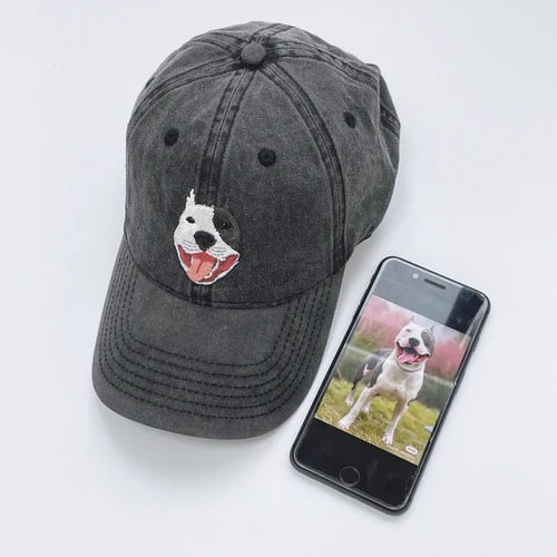 Dog and cat lovers' embroidered caps collection with adjustable straps.