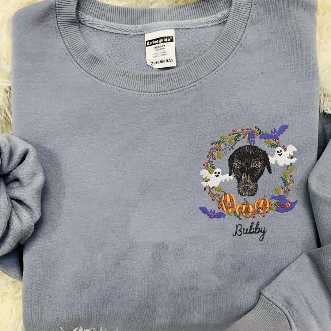 Embroidery sweatshirt with dog portrait and wreath design, ideal custom sweatshirt for dog lovers