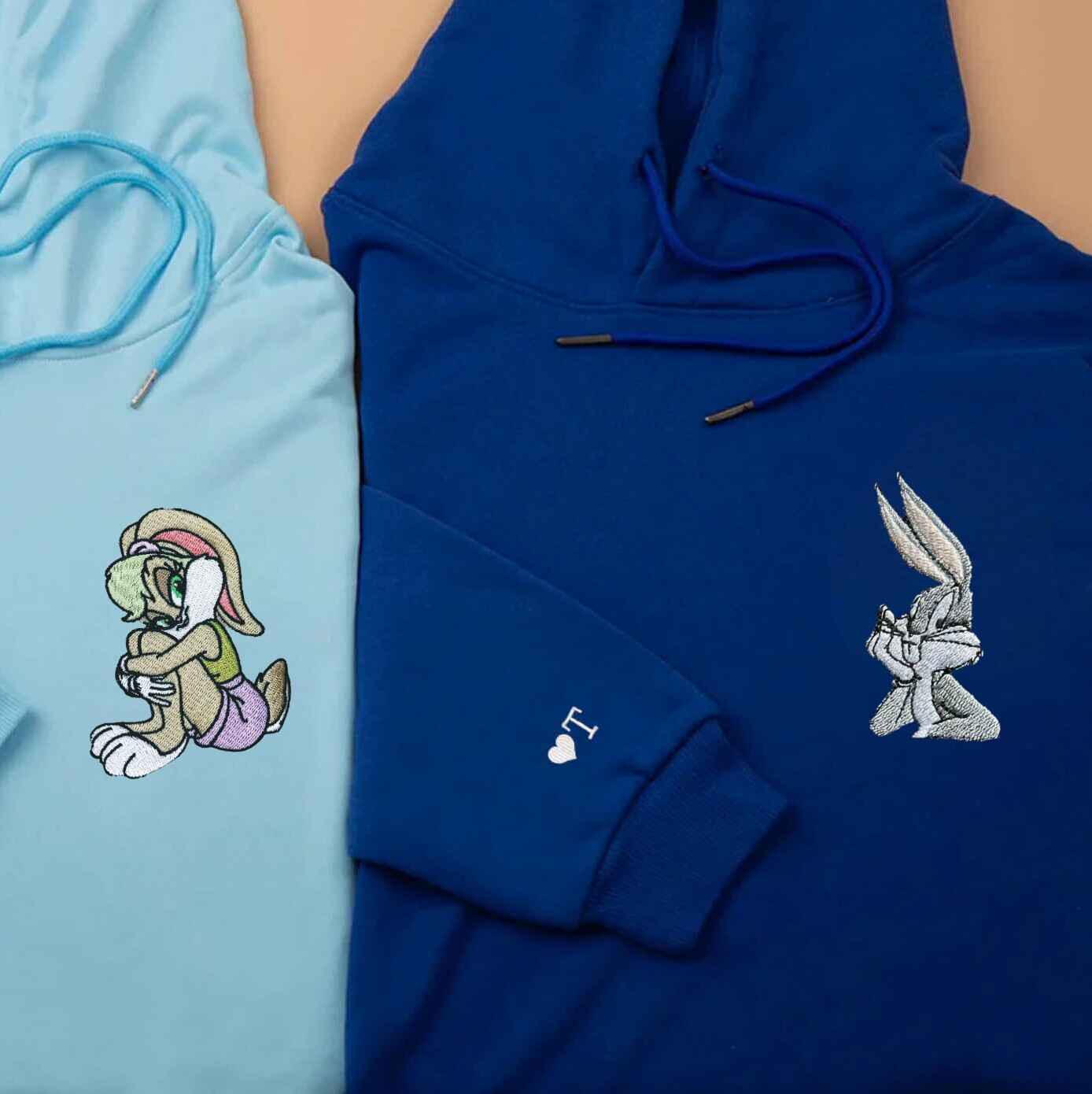 Couple hoodies with thoughtful bunny cartoon embroidery
