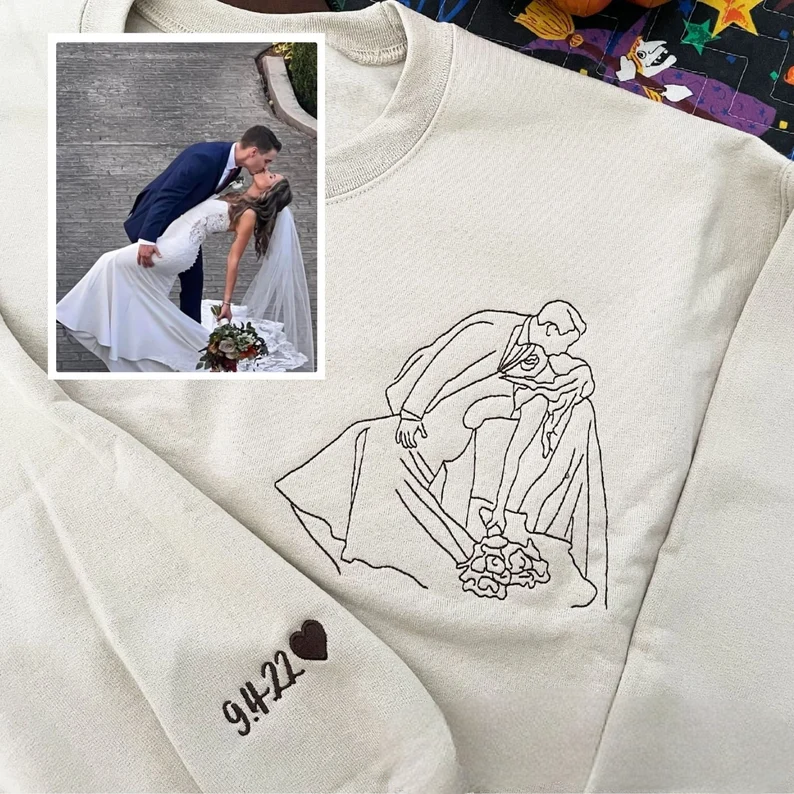 Matching Couple Hoodies - Personalized Custom Embroidered Sweatshirts Hoodies In Line Art