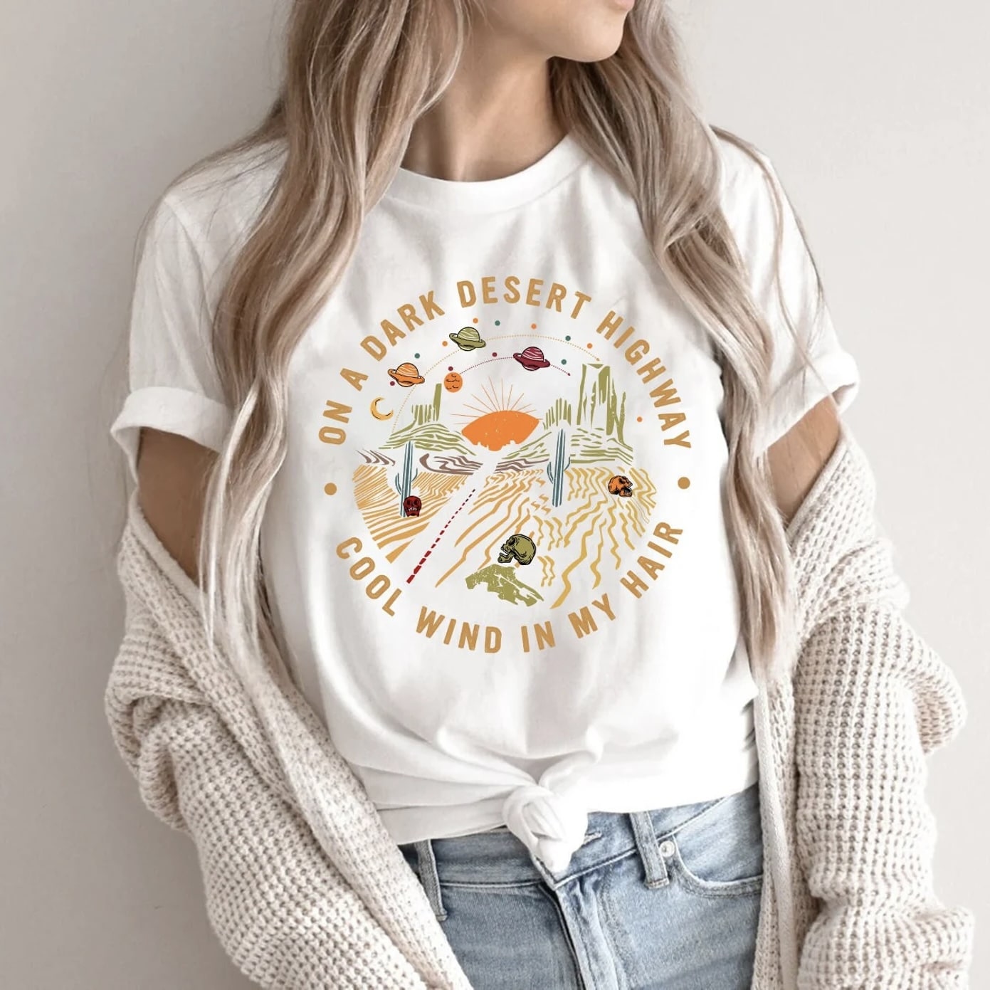 Travel-inspired t-shirt with desert sunset design